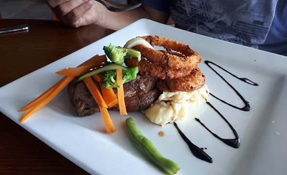 Nos assiettes, tous les midis, resto