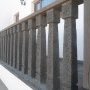 Balustrade en pierre de lave