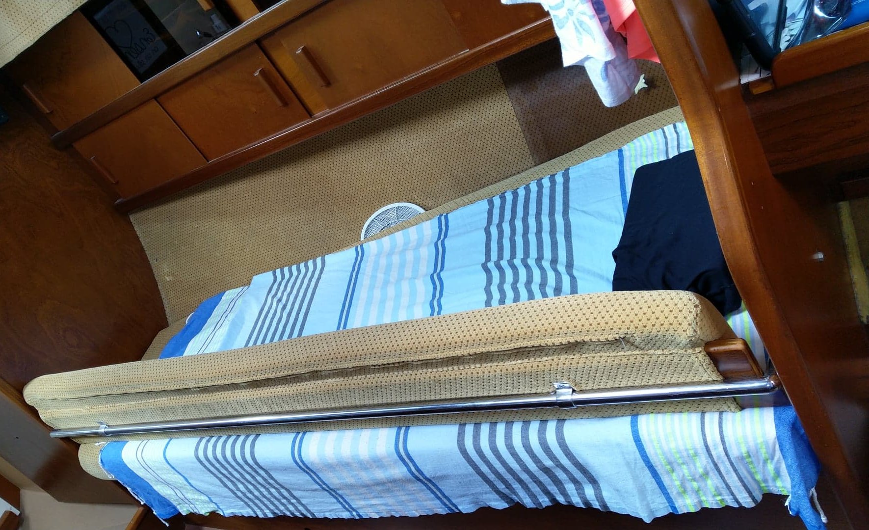 Couchette de quart anti-rouli