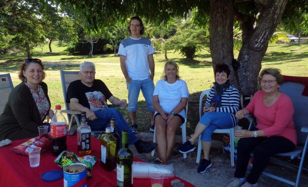 Zaza, Gérard, Pascal, Liliane et Mireille