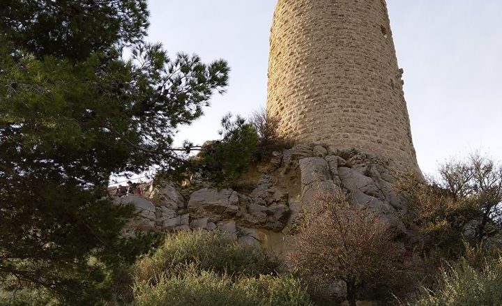 La Tour Barberousse d'en bas