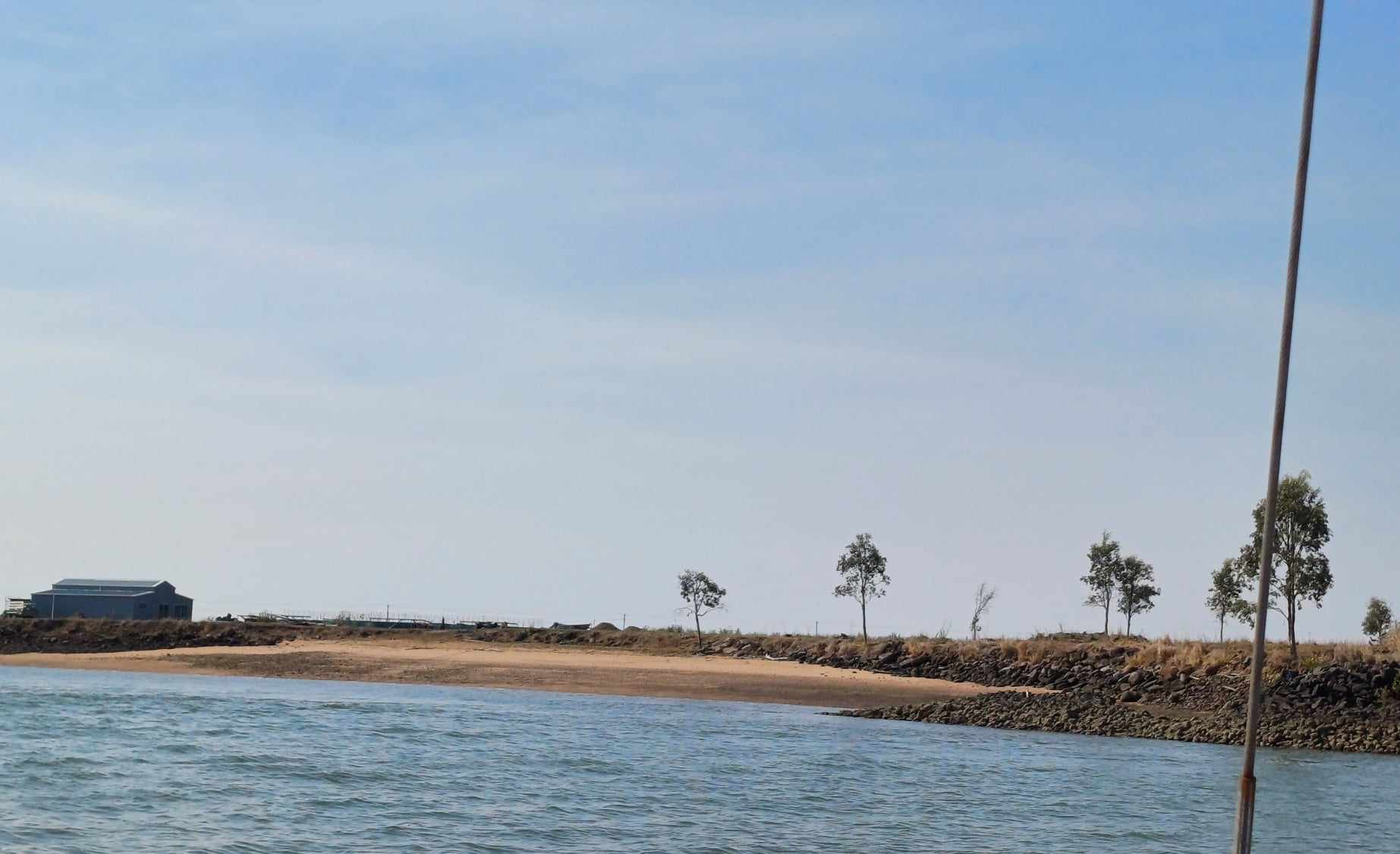 le_long_de_la_riviere_4.jpg
