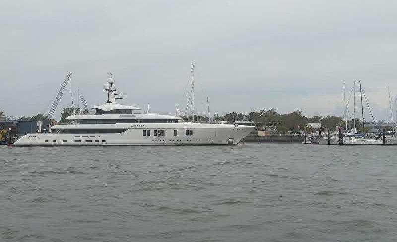 Un petit yacht