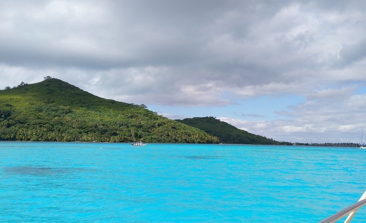 Dans le lagon de Bora Bora