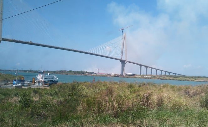 Le nouveau pont, construit par Vinci