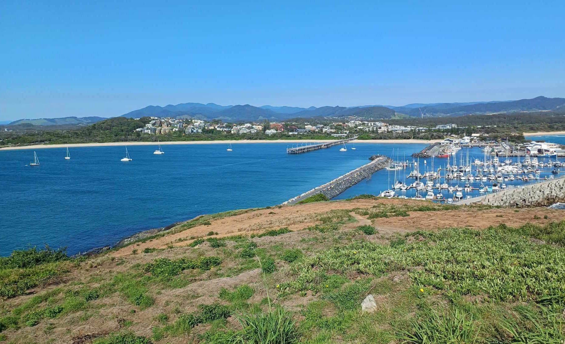 Vue de la marina en allant vers Muttonbird Peninsula