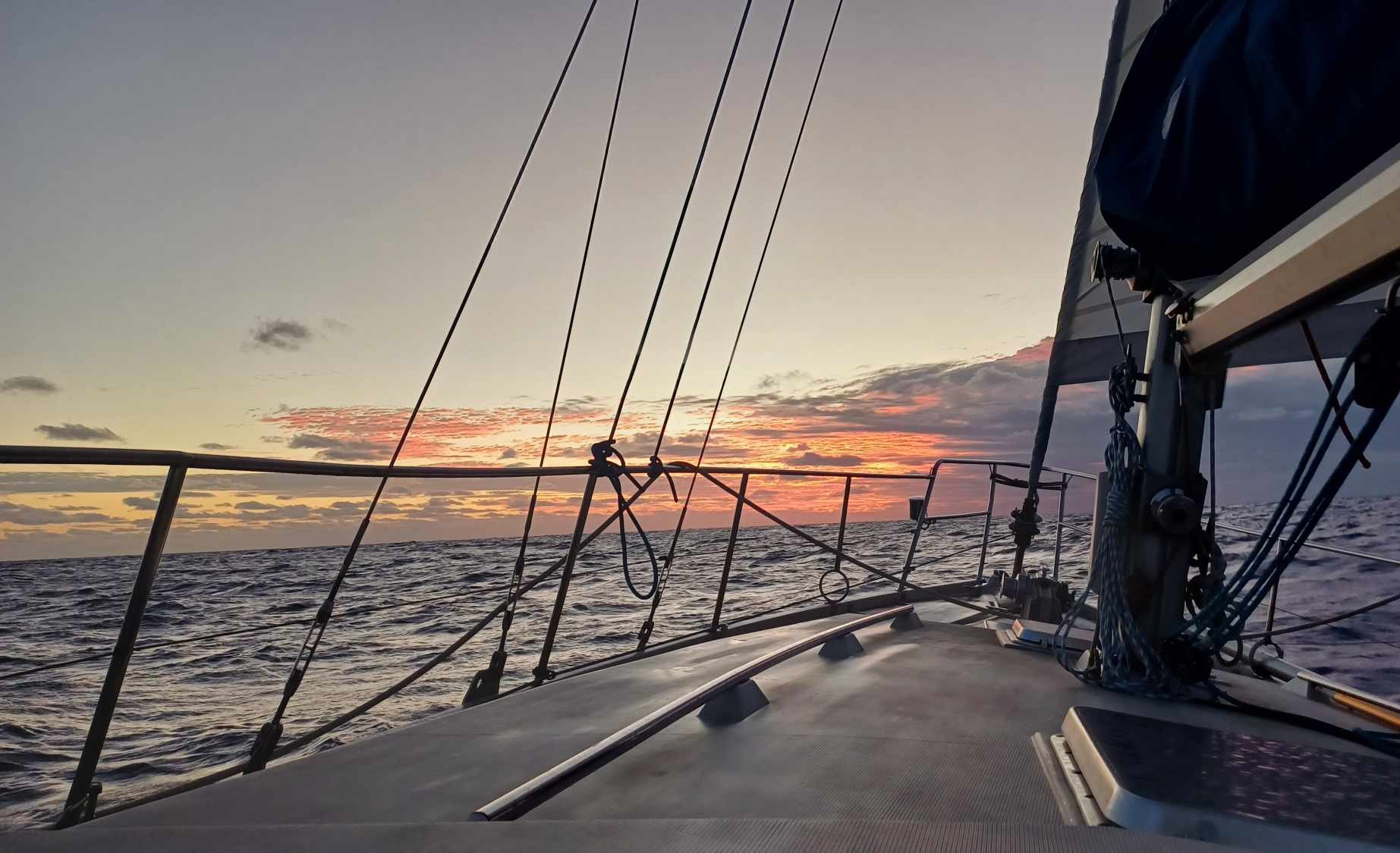 Navigation : coucher de soleil